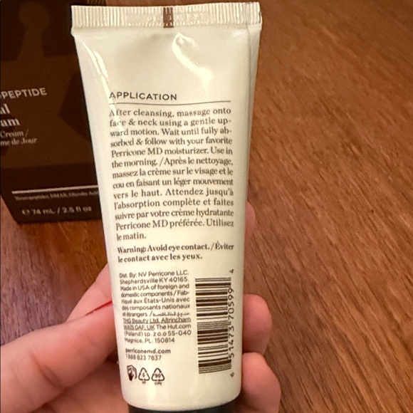 Perricone MD Neuropeptide Facial Cream - Day Cream 2.5 fl oz. - Picture 4 of 4